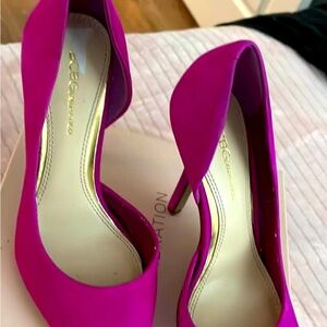 BCBG MAGENTA heels - so pretty you must see these!